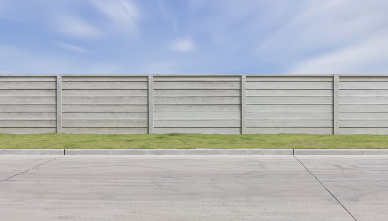 Concrete Fence Repair in Des Moines, IA